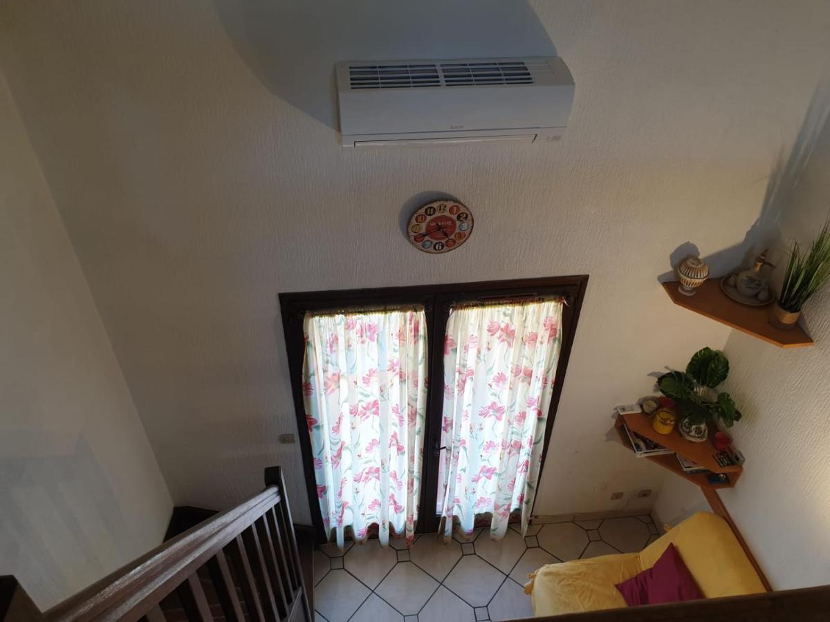 לה-לונד-לה-מורה Studio Mezzanine Vue Port Et Mer מראה חיצוני תמונה